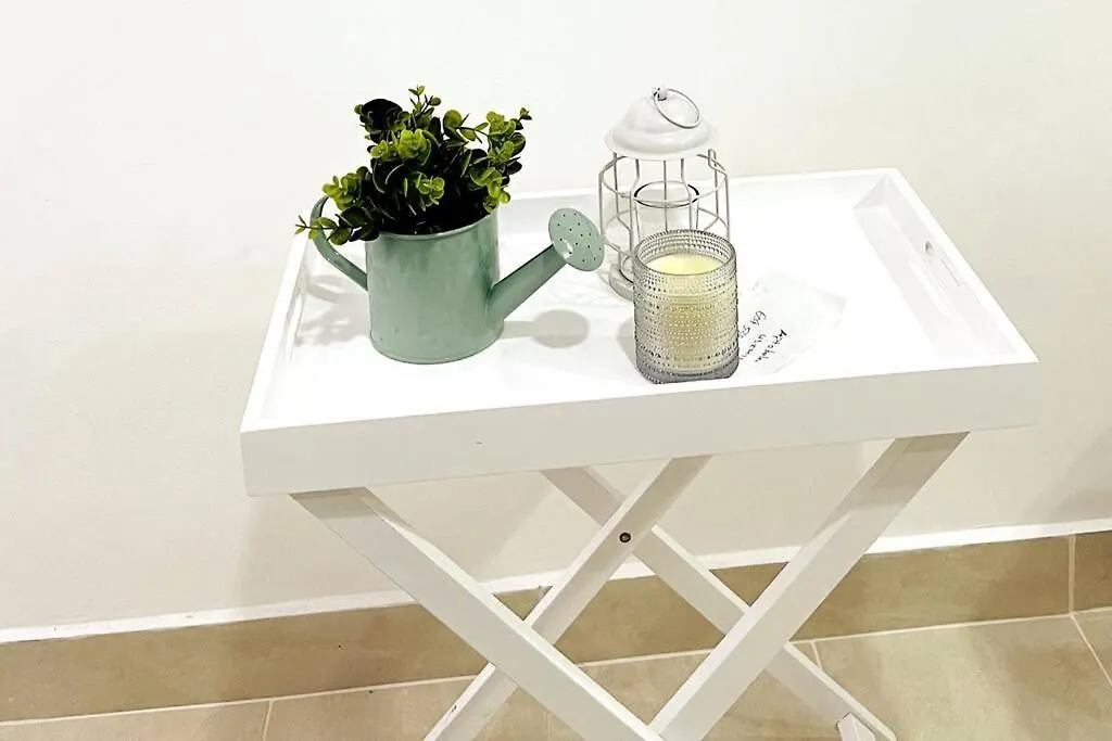 Apartamento Acogedor,Luz Natural , Agua Caliente ,200 Mbps,Central. Medellín